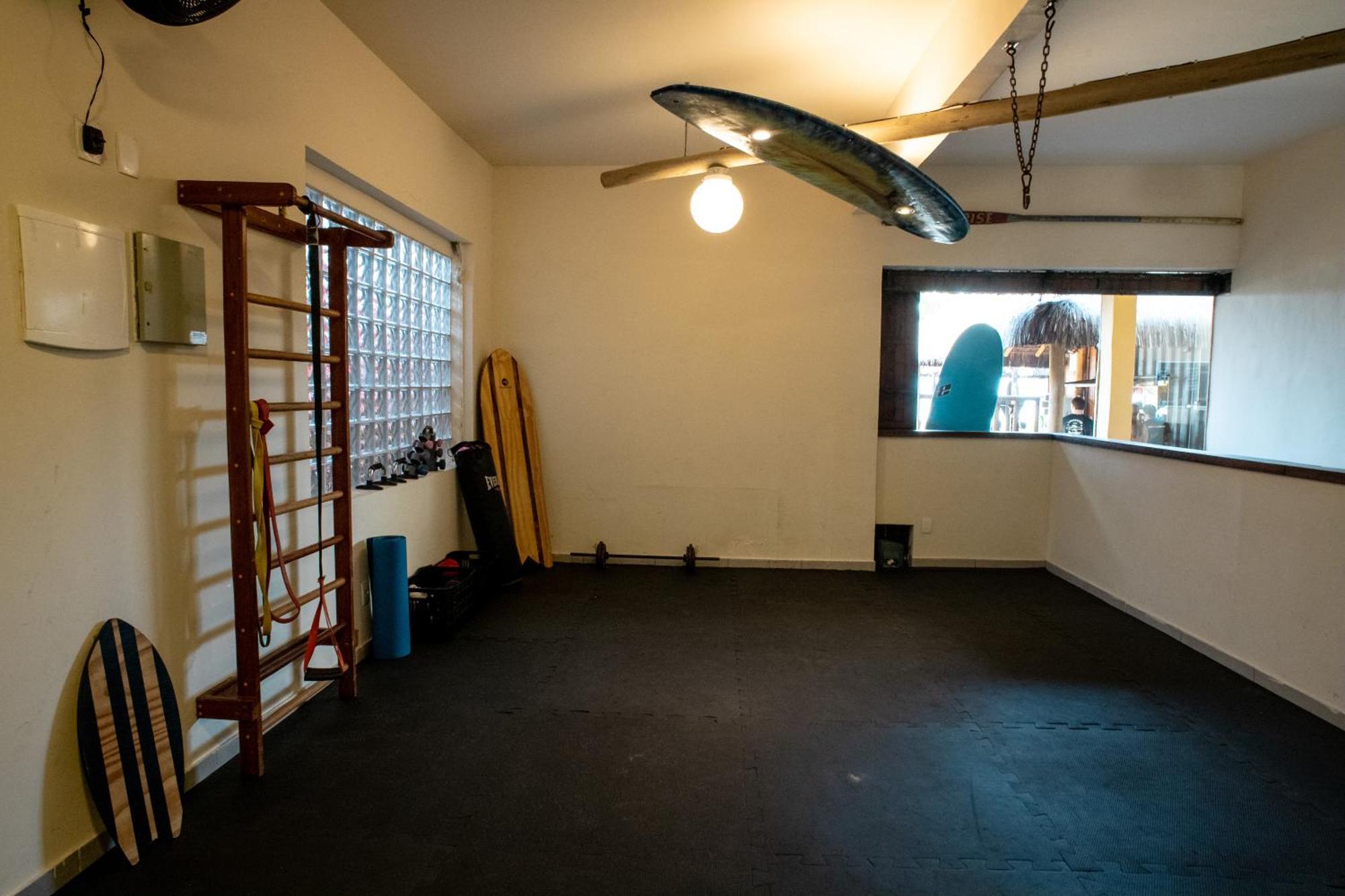 Hostel Longboard Paradise Surf Club
