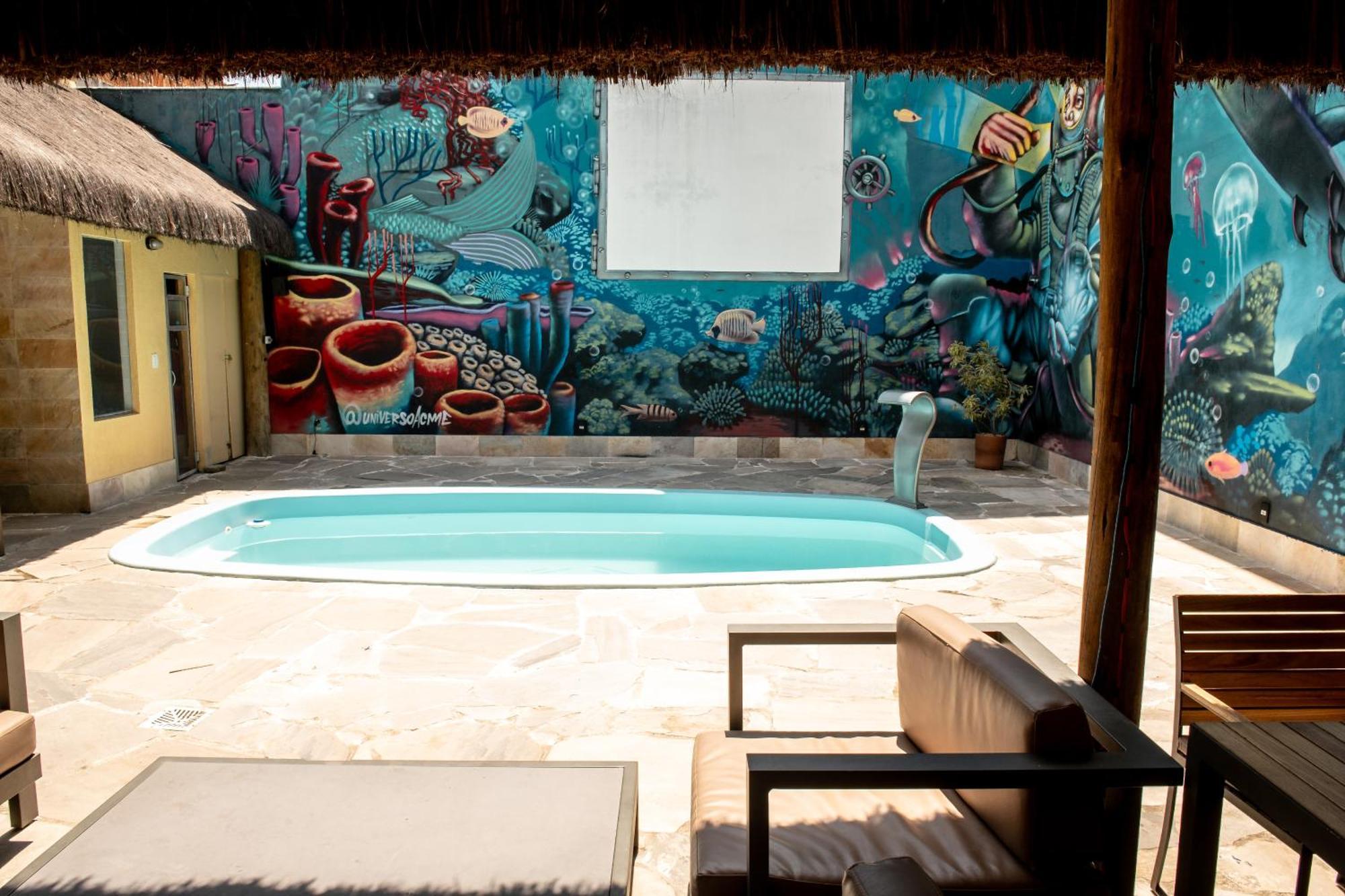 Longboard Paradise Surf Club Hostel